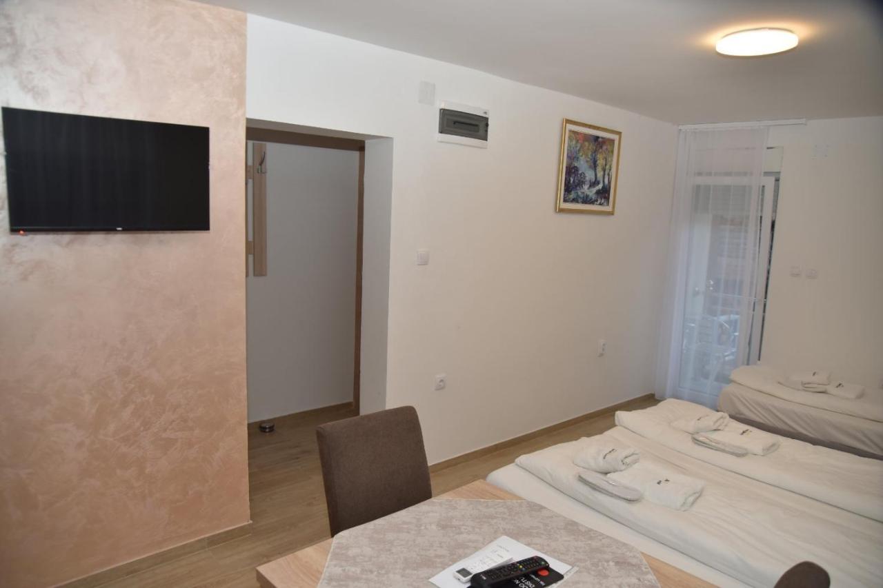 Čačak Vila Lux Nedeljkovic Gornja Trepca מראה חיצוני תמונה